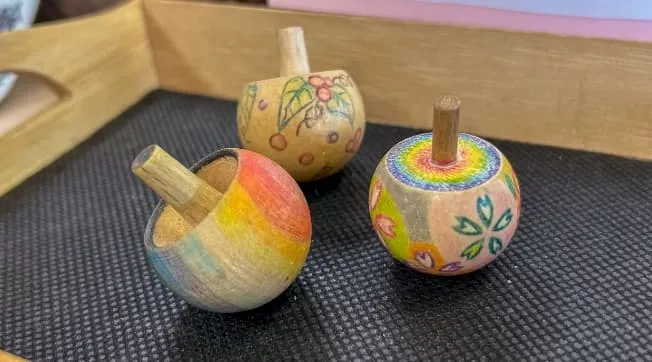 逆立ちこま絵付け体験